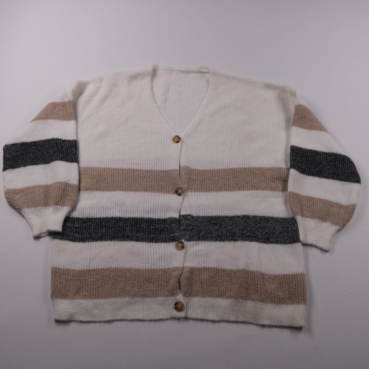 кардиган не указано