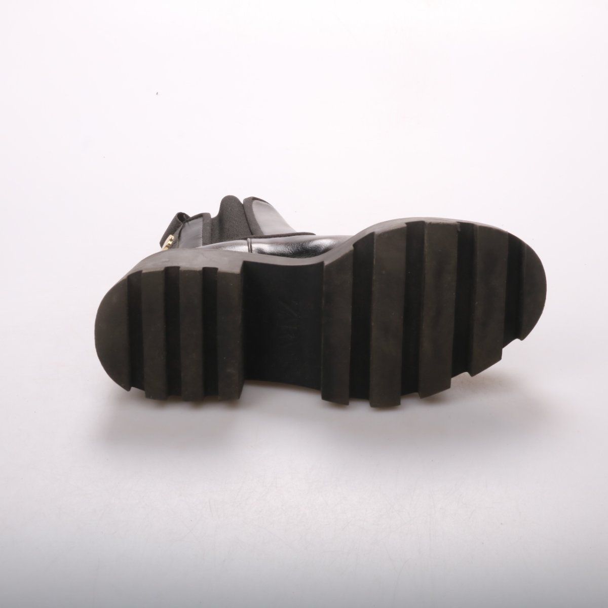 ботильоны Zara