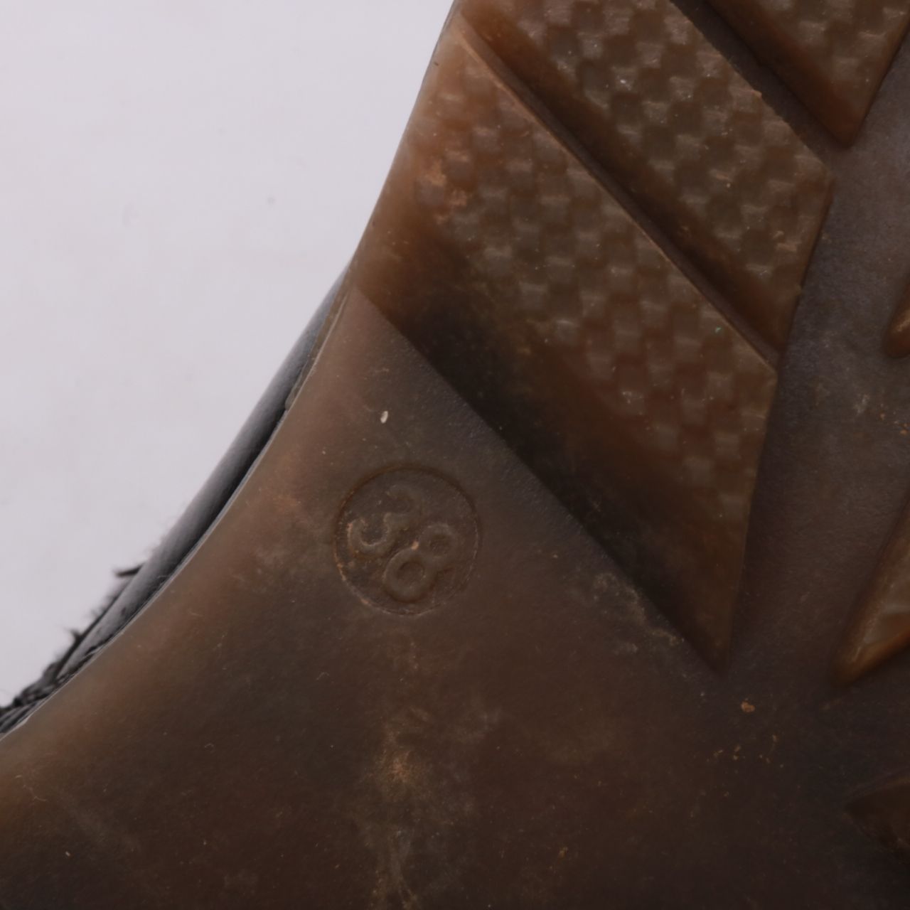 ботинки не указано