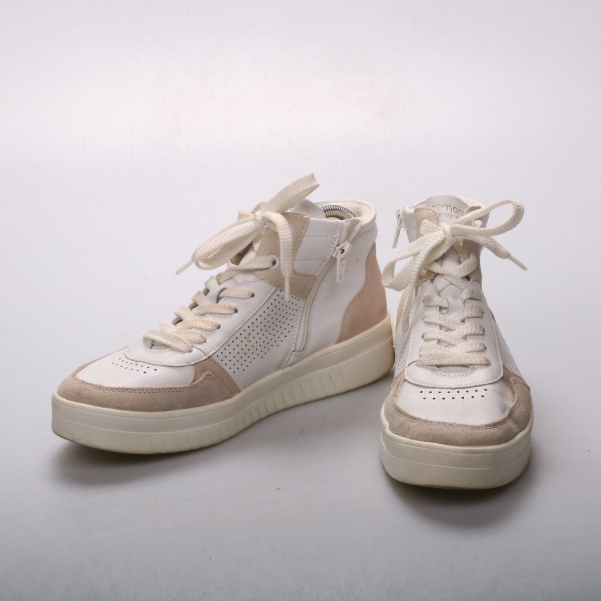 кроссовки Remonte