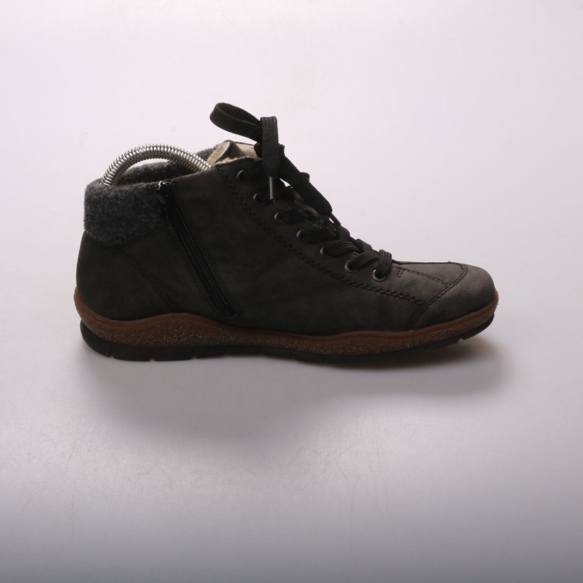 ботинки Rieker