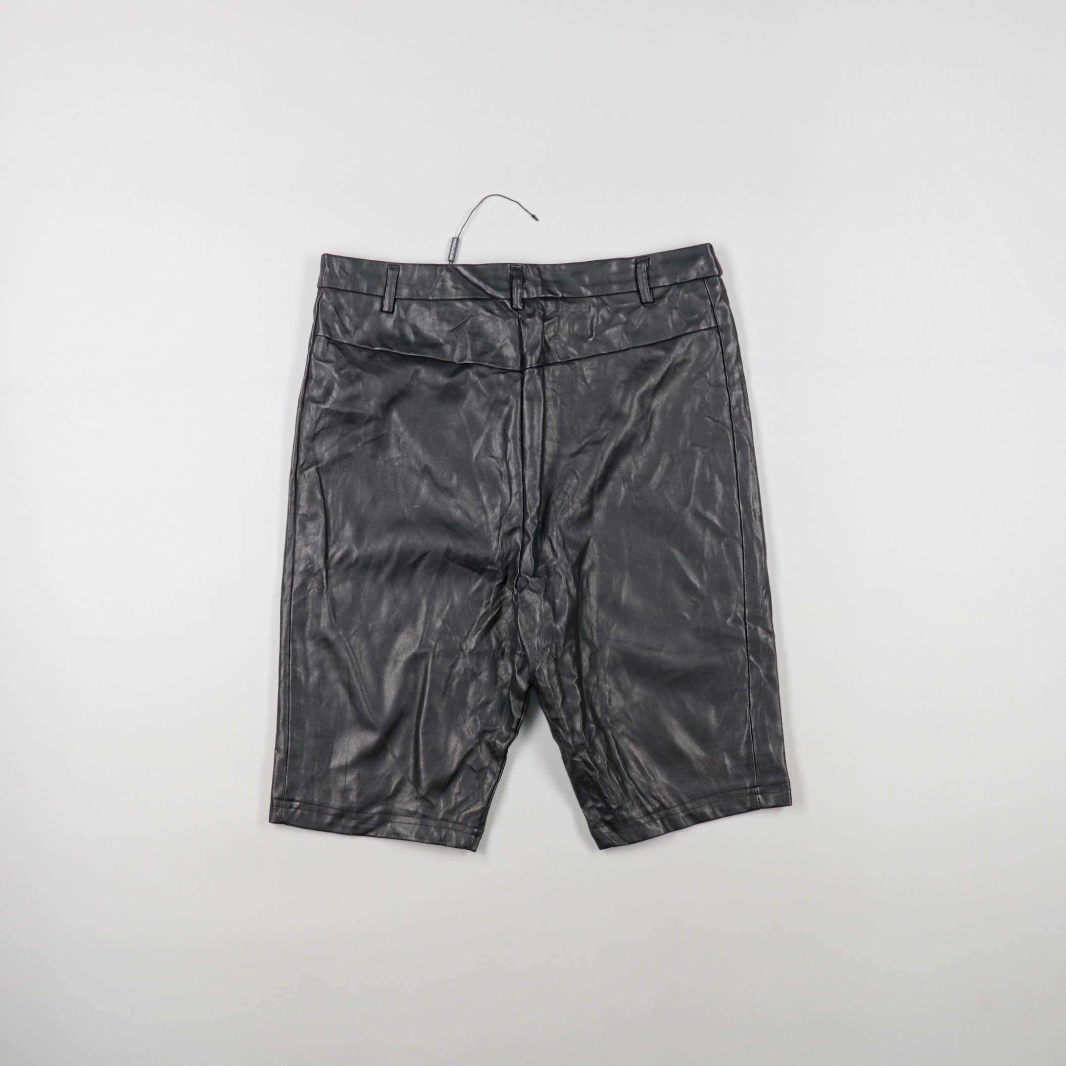 шорты PrettyLittleThing