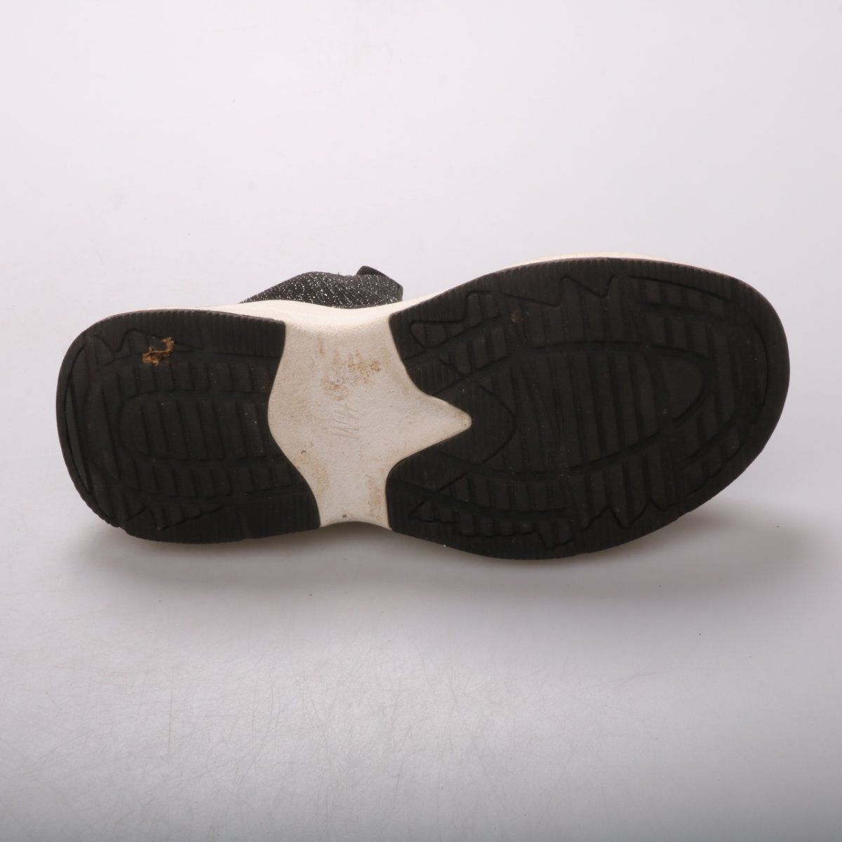 кроссовки H&M