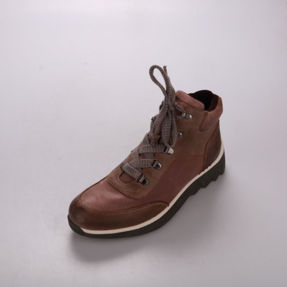 ботинки не указано