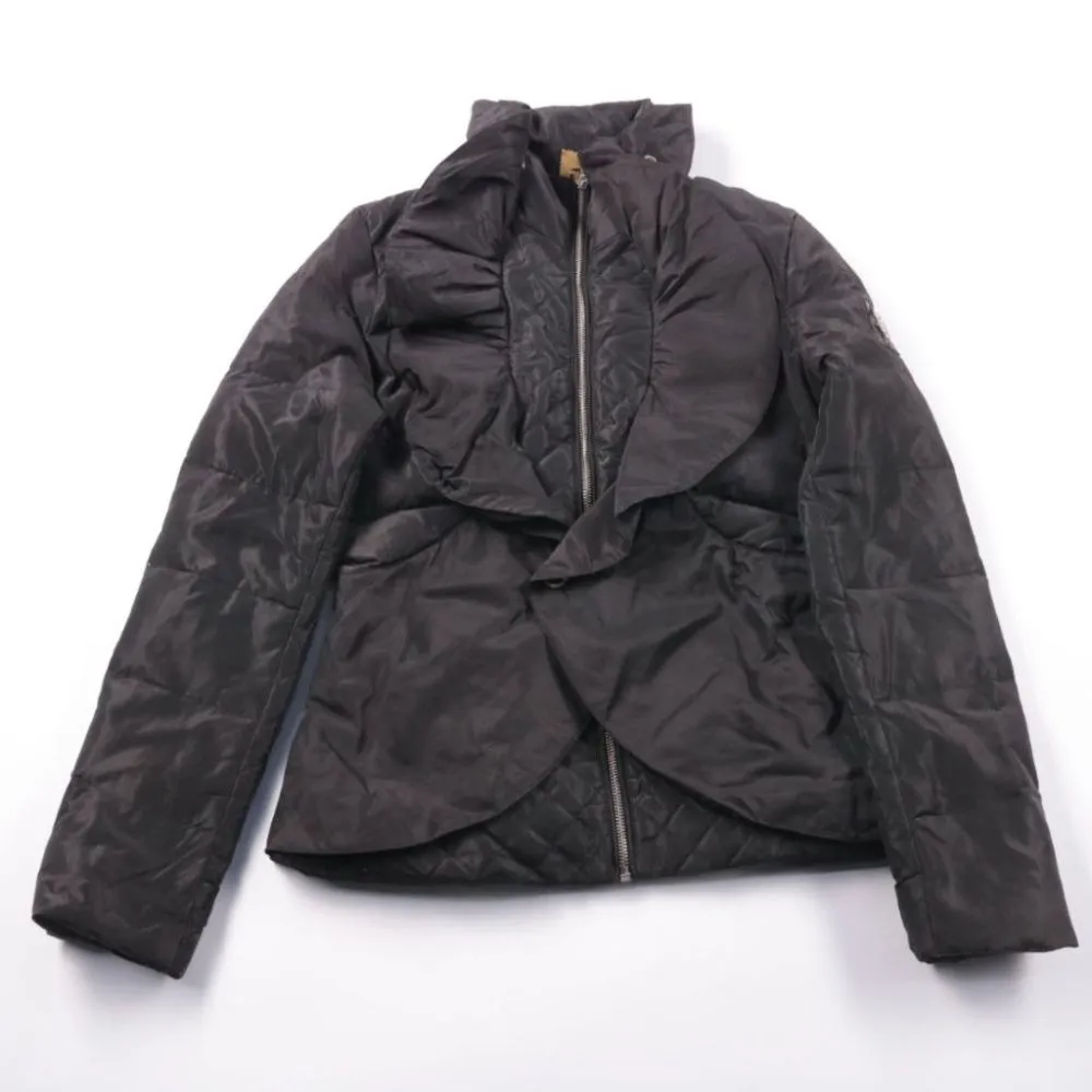 куртка не указано